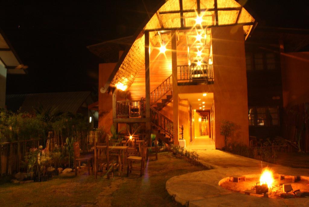 Paifah Boutique House Hotel Екстериор снимка